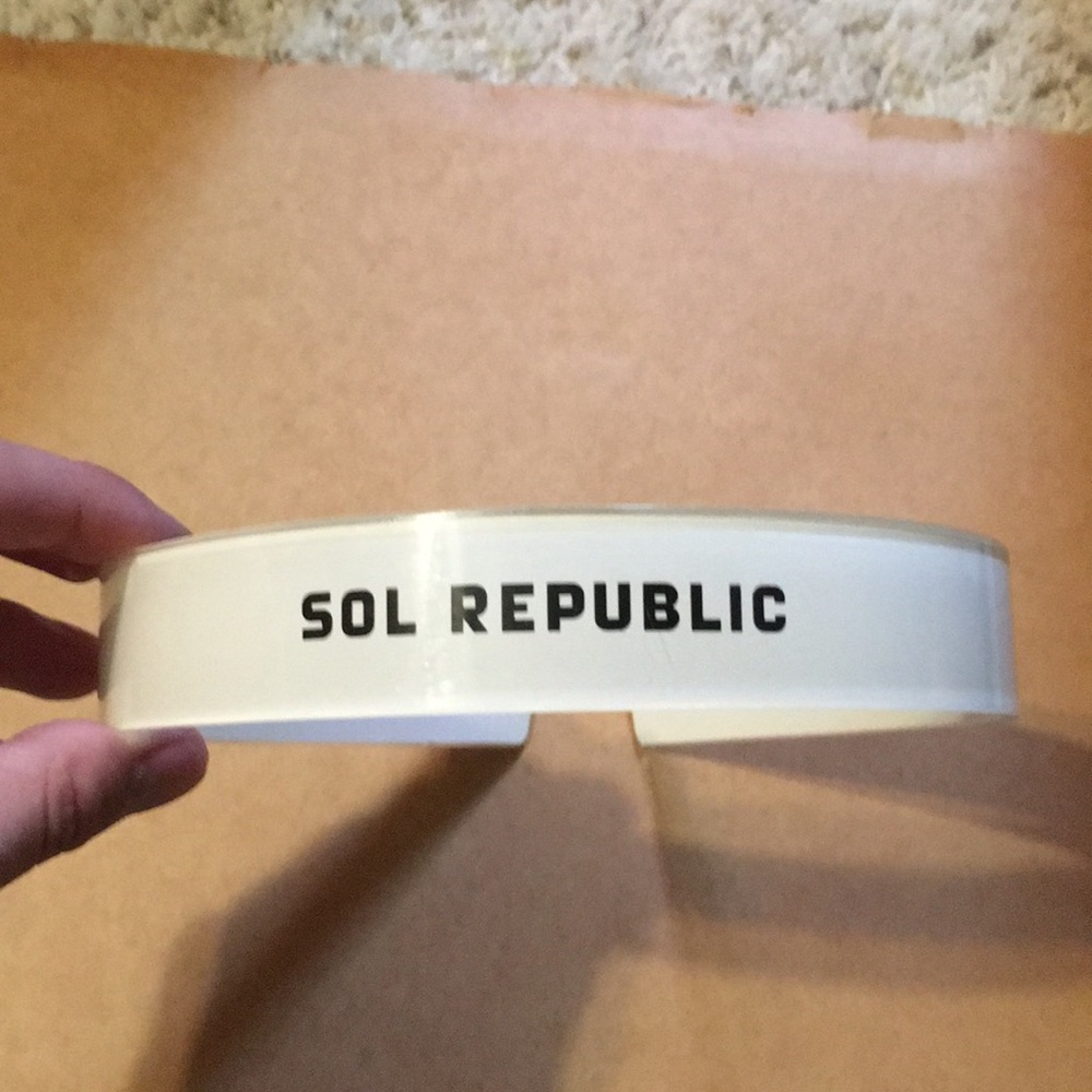 Sol Republic Headband